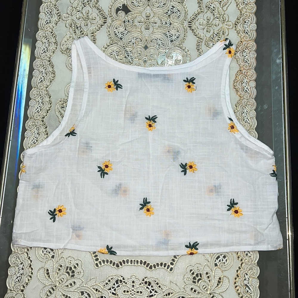 Shein white cropped tank top with yellow floral embroidery